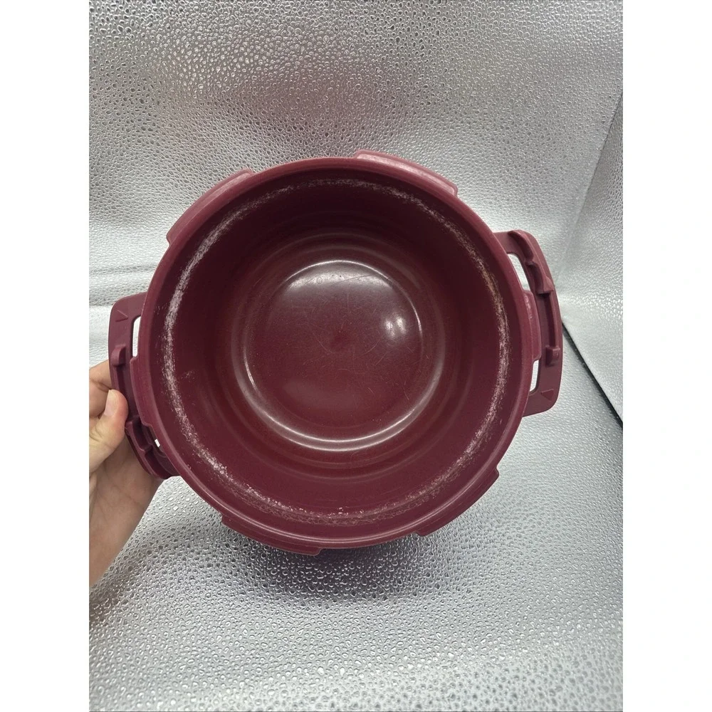 Tupperware Microwave Pressure Cooker 3 Quart Burgundy 2014 7643A-2